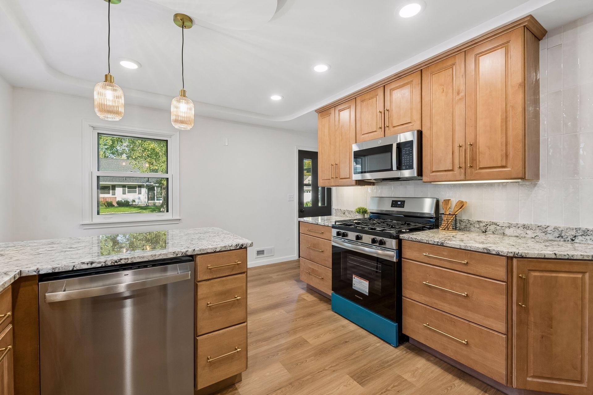 View of Residential at 709 61st Street, Minneapolis MN 55417, Minneapolis (12 of 37) - Mike Wilen | Minnesota Team Real Estate