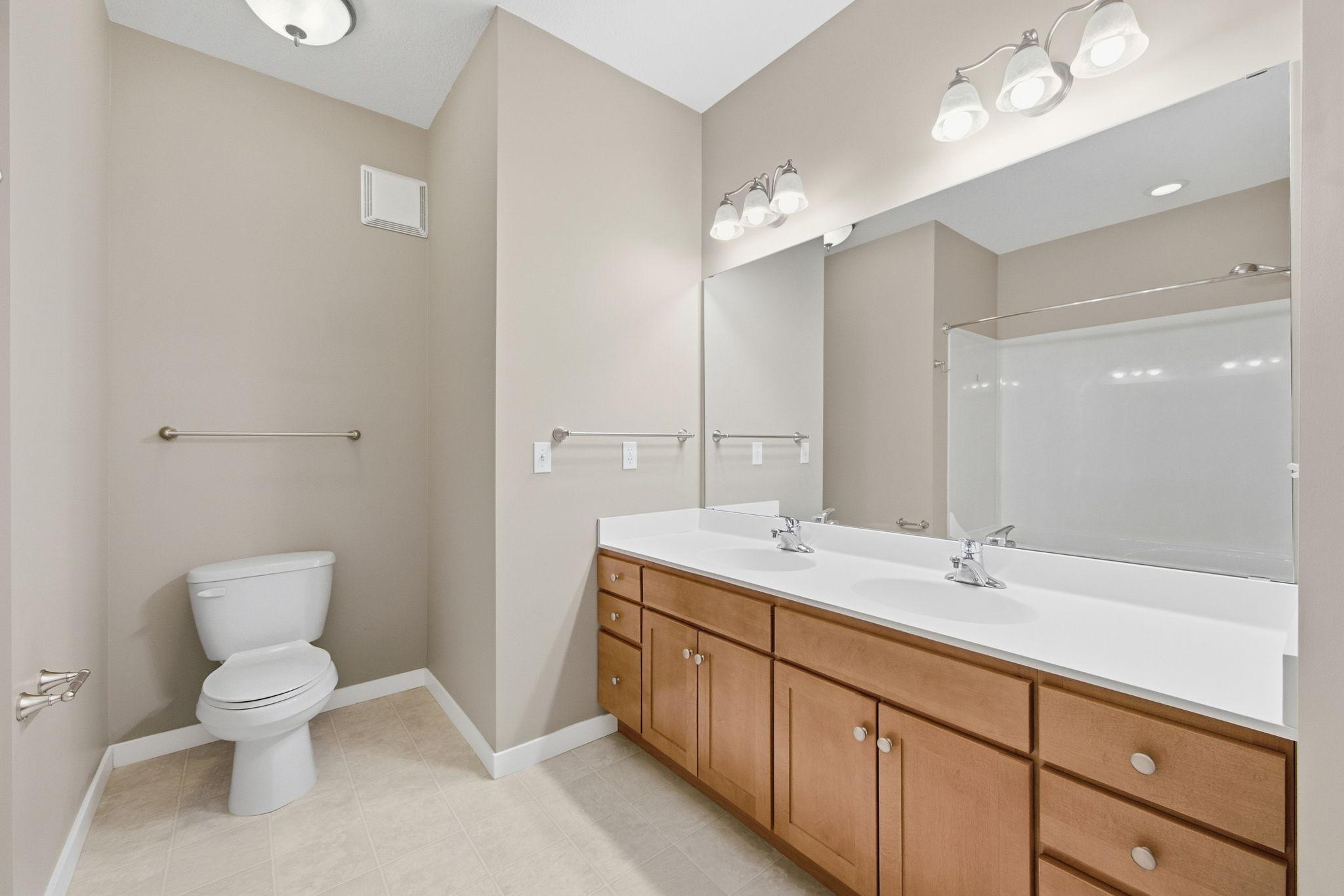 View of Residential at 1070 Grandview Court #110, Columbia Heights MN 55421, Columbia Heights (15 of 33) - Mike Wilen | Minnesota Team Real Estate