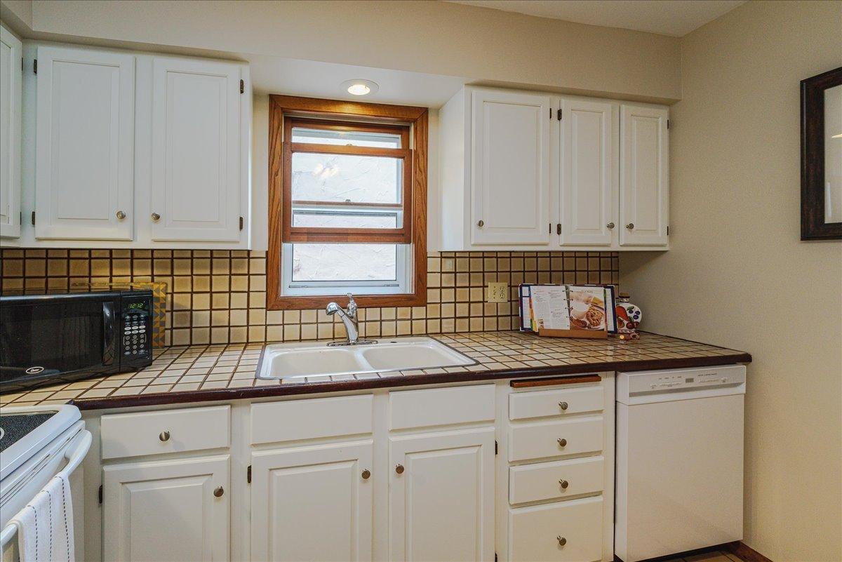 View of Residential at 1263 Minnehaha Avenue, Saint Paul MN 55104, Saint Paul (16 of 59) - Mike Wilen | Minnesota Team Real Estate