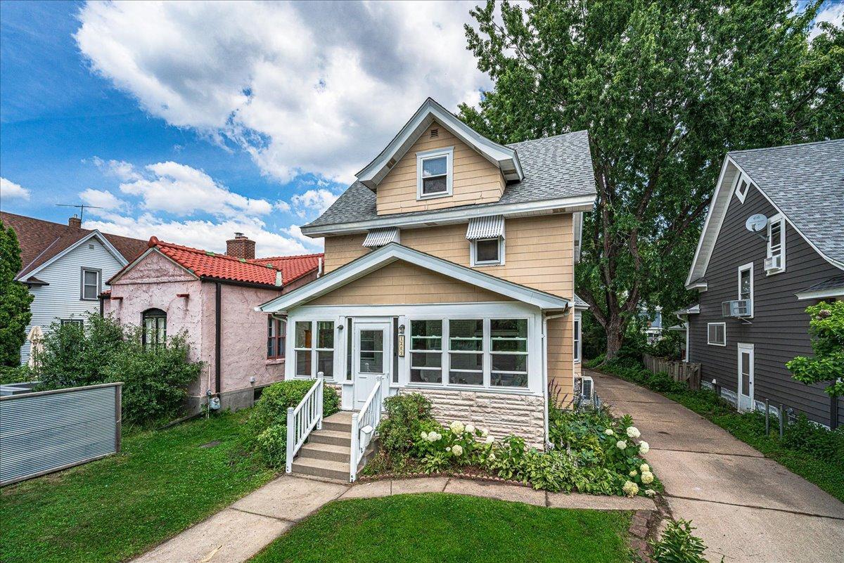 View of Residential at 1263 Minnehaha Avenue, Saint Paul MN 55104, Saint Paul (2 of 59) - Mike Wilen | Minnesota Team Real Estate