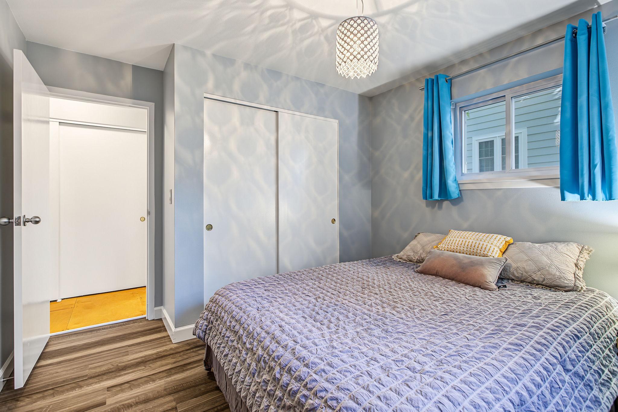 View of Residential at 2747 Dupont Avenue #101, Minneapolis MN 55408, Minneapolis (3 of 20) - Mike Wilen | Minnesota Team Real Estate