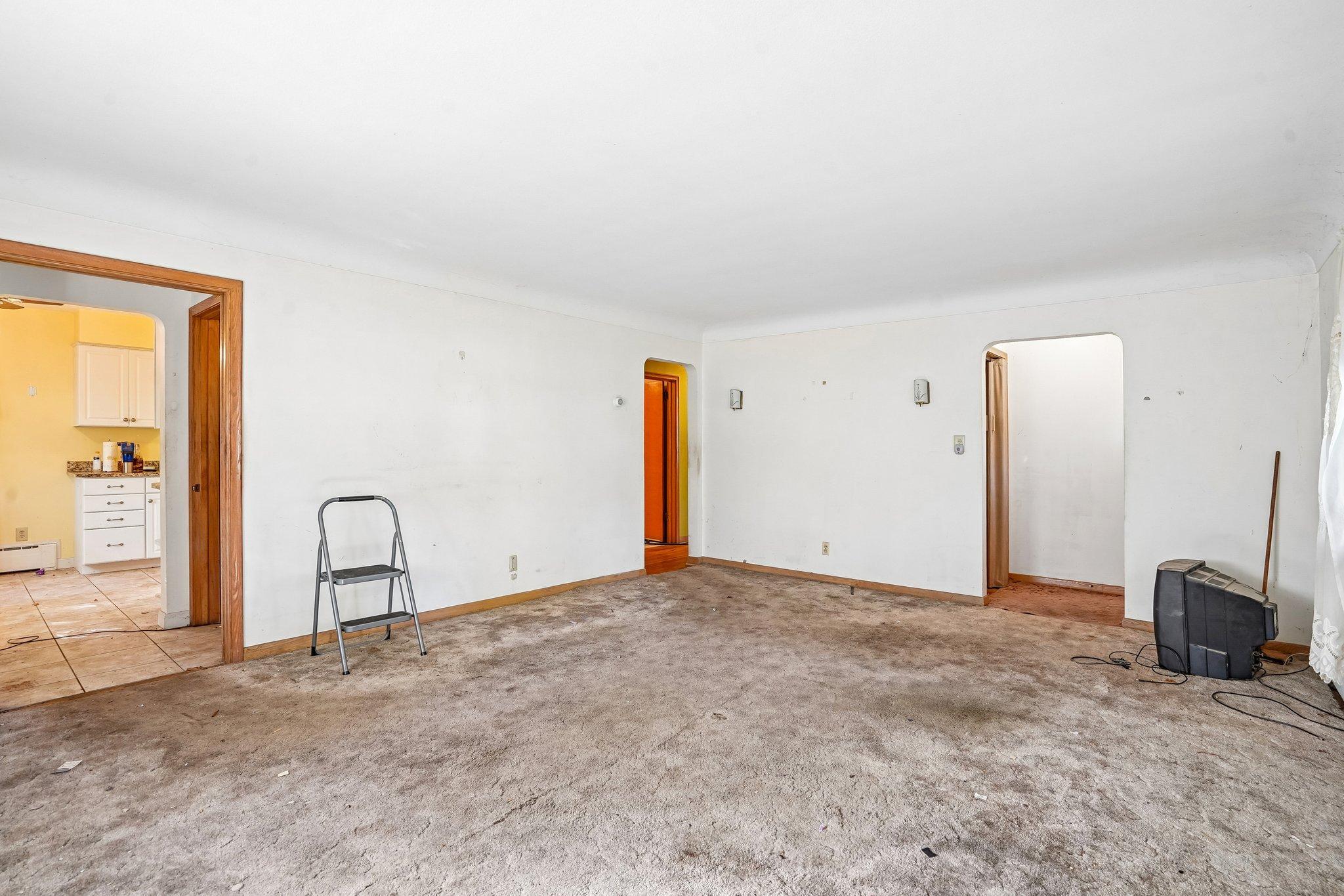 View of Residential at 10054 Nicollet Avenue, Bloomington MN 55420, Bloomington (4 of 28) - Mike Wilen | Minnesota Team Real Estate