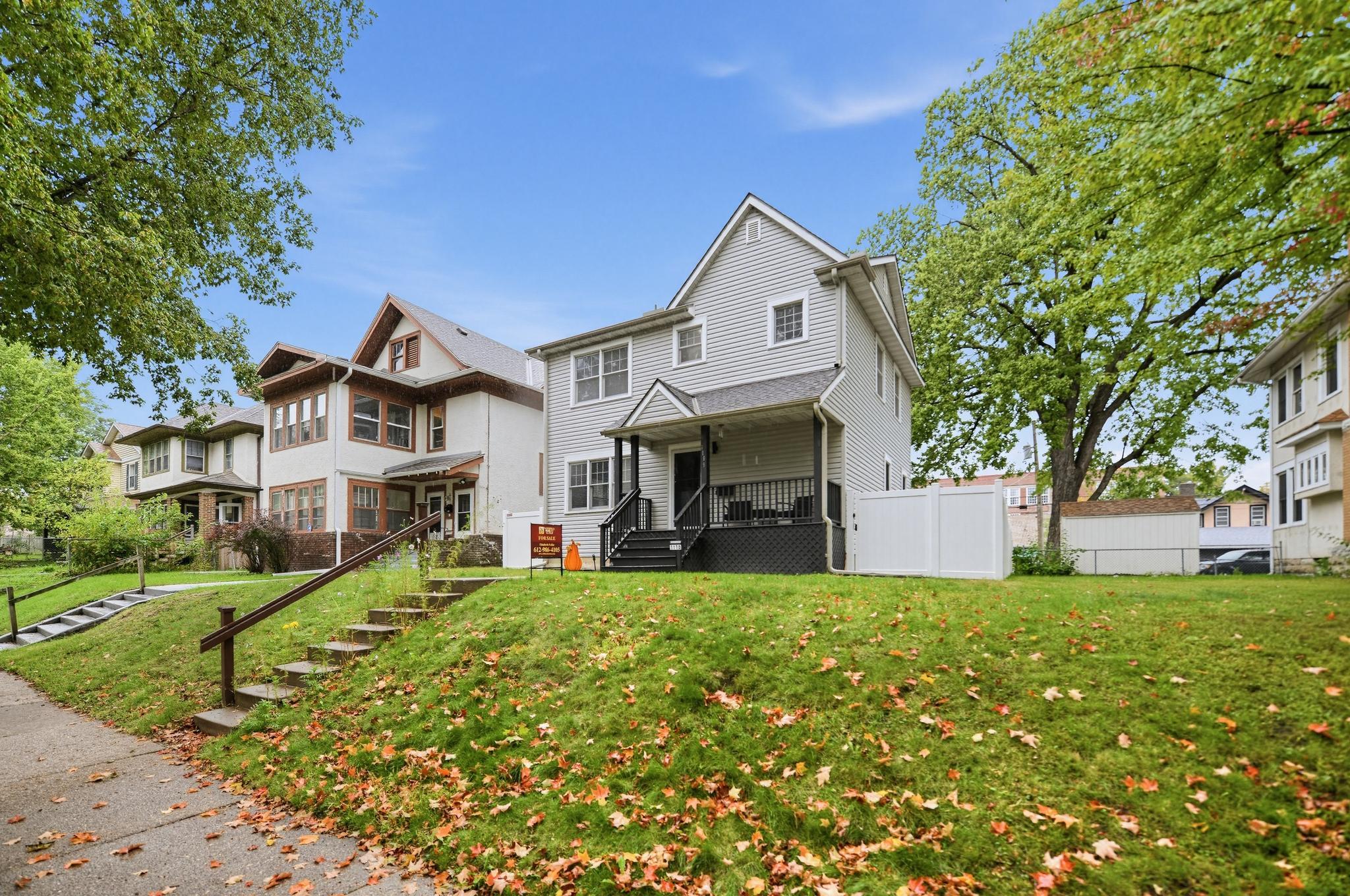View of Residential at 1115 Newton Avenue, Minneapolis MN 55411, Minneapolis (37 of 38) - Mike Wilen | Minnesota Team Real Estate