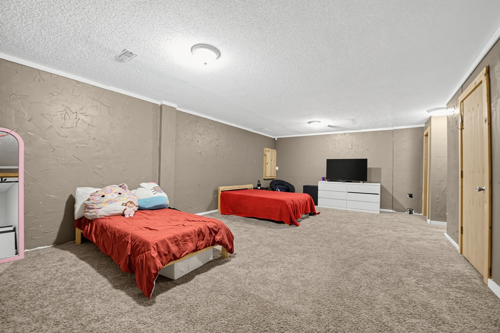 View of Residential at 1115 Newton Avenue, Minneapolis MN 55411, Minneapolis (24 of 38) - Mike Wilen | Minnesota Team Real Estate