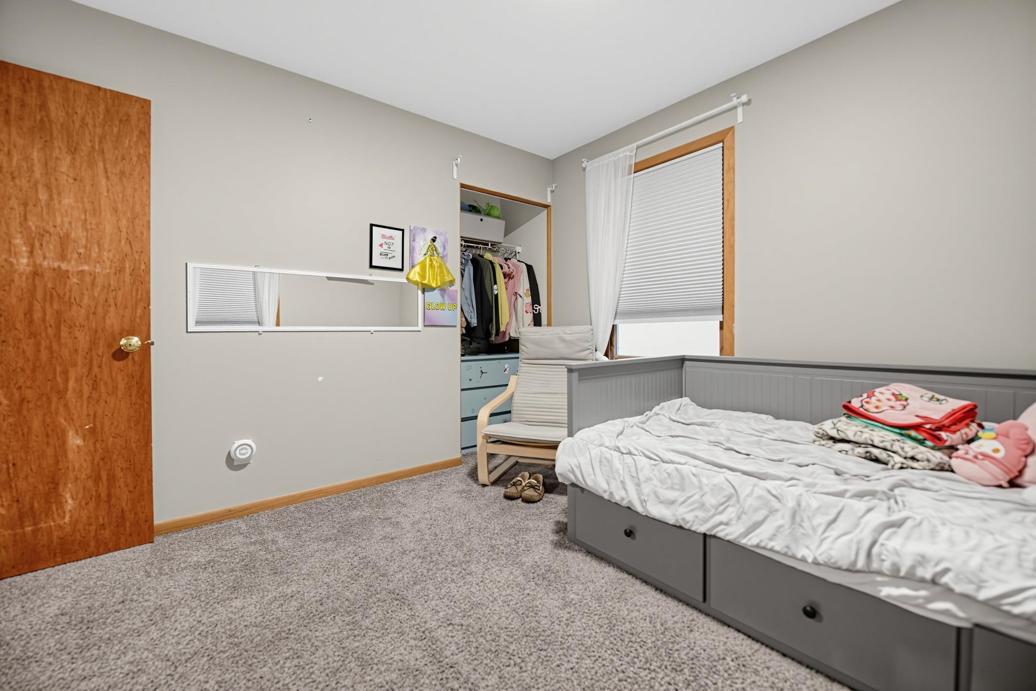 View of Residential at 1115 Newton Avenue, Minneapolis MN 55411, Minneapolis (19 of 38) - Mike Wilen | Minnesota Team Real Estate