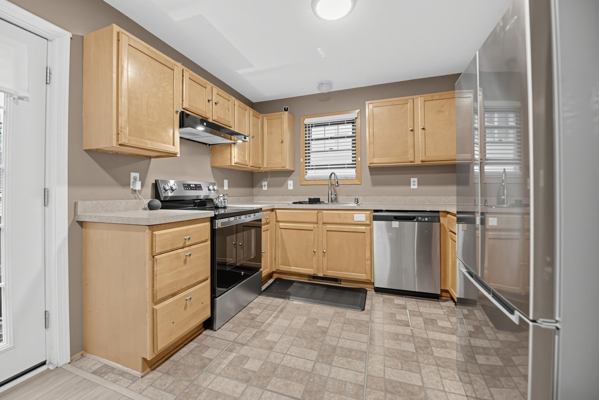 View of Residential at 1115 Newton Avenue, Minneapolis MN 55411, Minneapolis (13 of 38) - Mike Wilen | Minnesota Team Real Estate