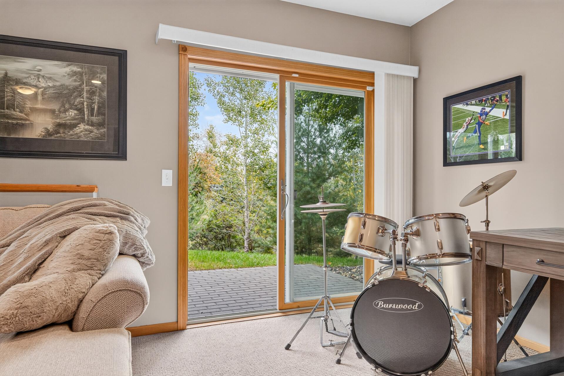 View of Residential at 6585 Promontory Drive, Eden Prairie MN 55346, Eden Prairie (38 of 47) - Mike Wilen | Minnesota Team Real Estate