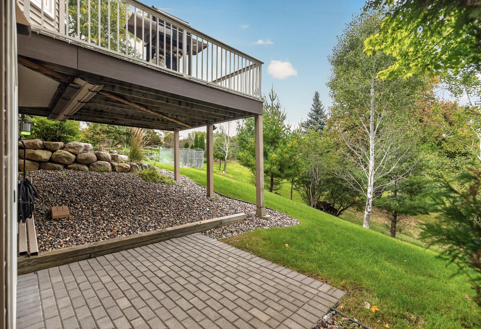 View of Residential at 6585 Promontory Drive, Eden Prairie MN 55346, Eden Prairie (42 of 47) - Mike Wilen | Minnesota Team Real Estate