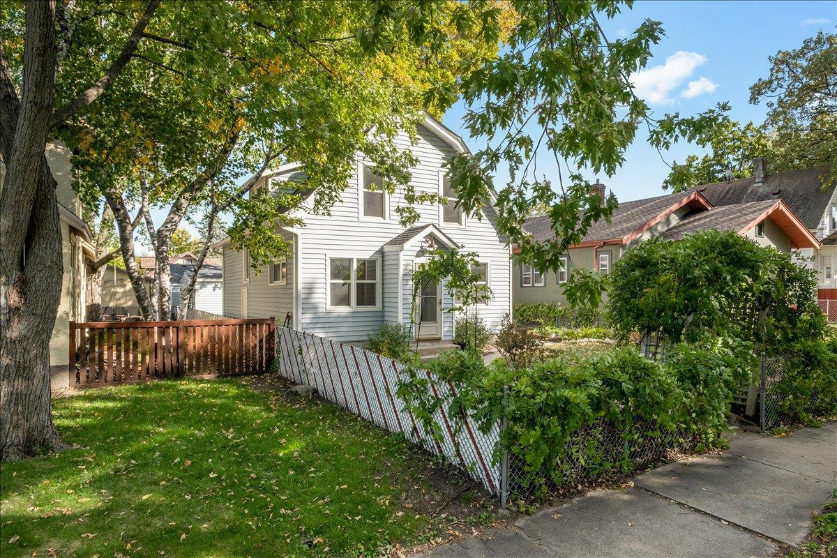 View of Residential at 2909 41st Avenue, Minneapolis MN 55406, Minneapolis (3 of 37) - Mike Wilen | Minnesota Team Real Estate