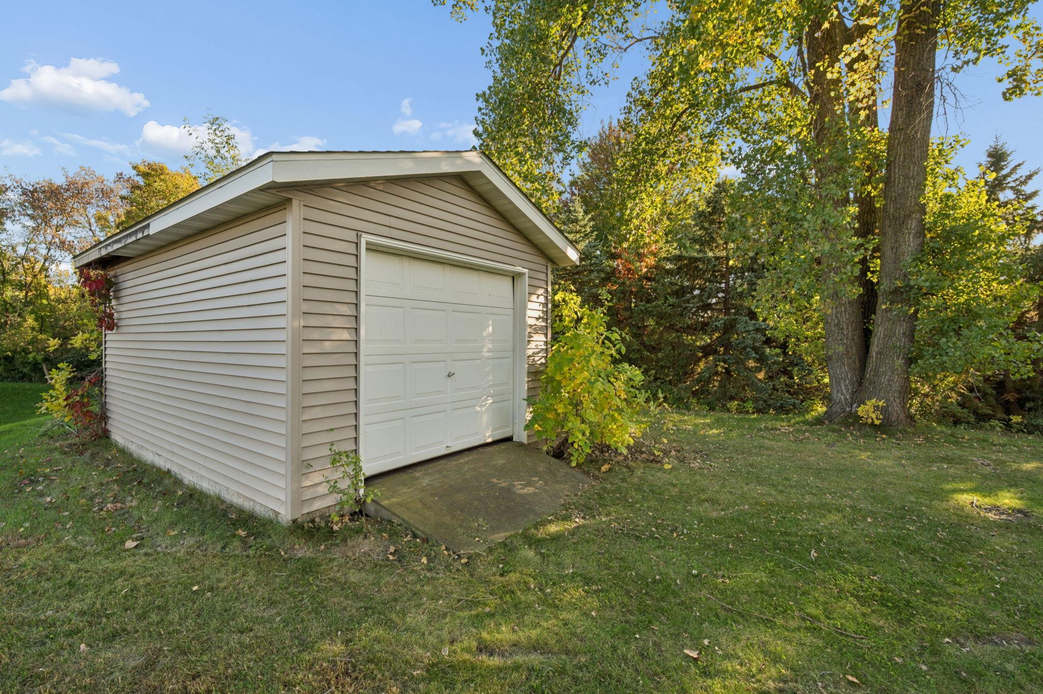 View of Residential at 17532 Jaguar Path, Lakeville MN 55044, Lakeville (29 of 33) - Mike Wilen | Minnesota Team Real Estate