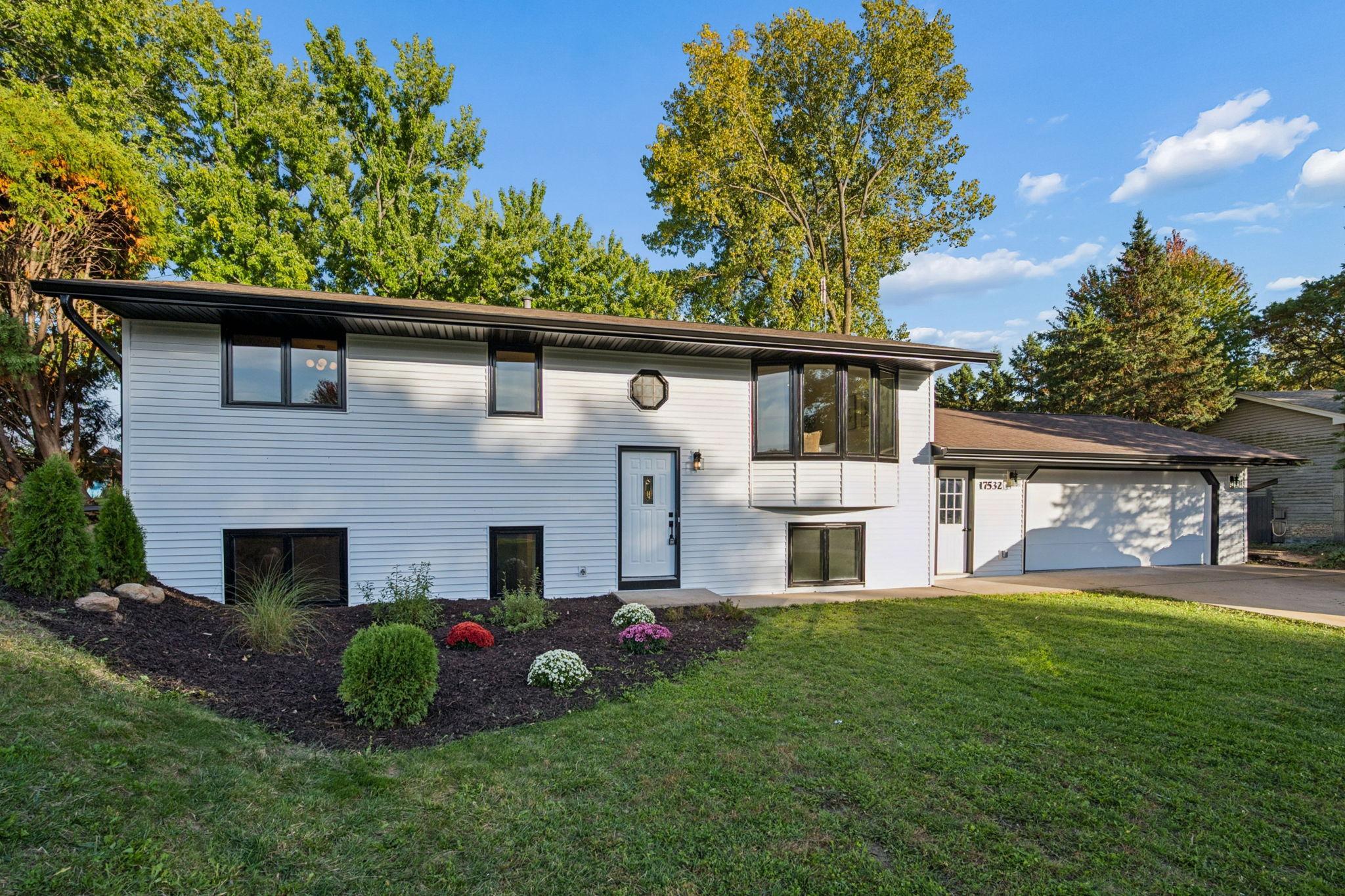 View of Residential at 17532 Jaguar Path, Lakeville MN 55044, Lakeville (33 of 33) - Mike Wilen | Minnesota Team Real Estate