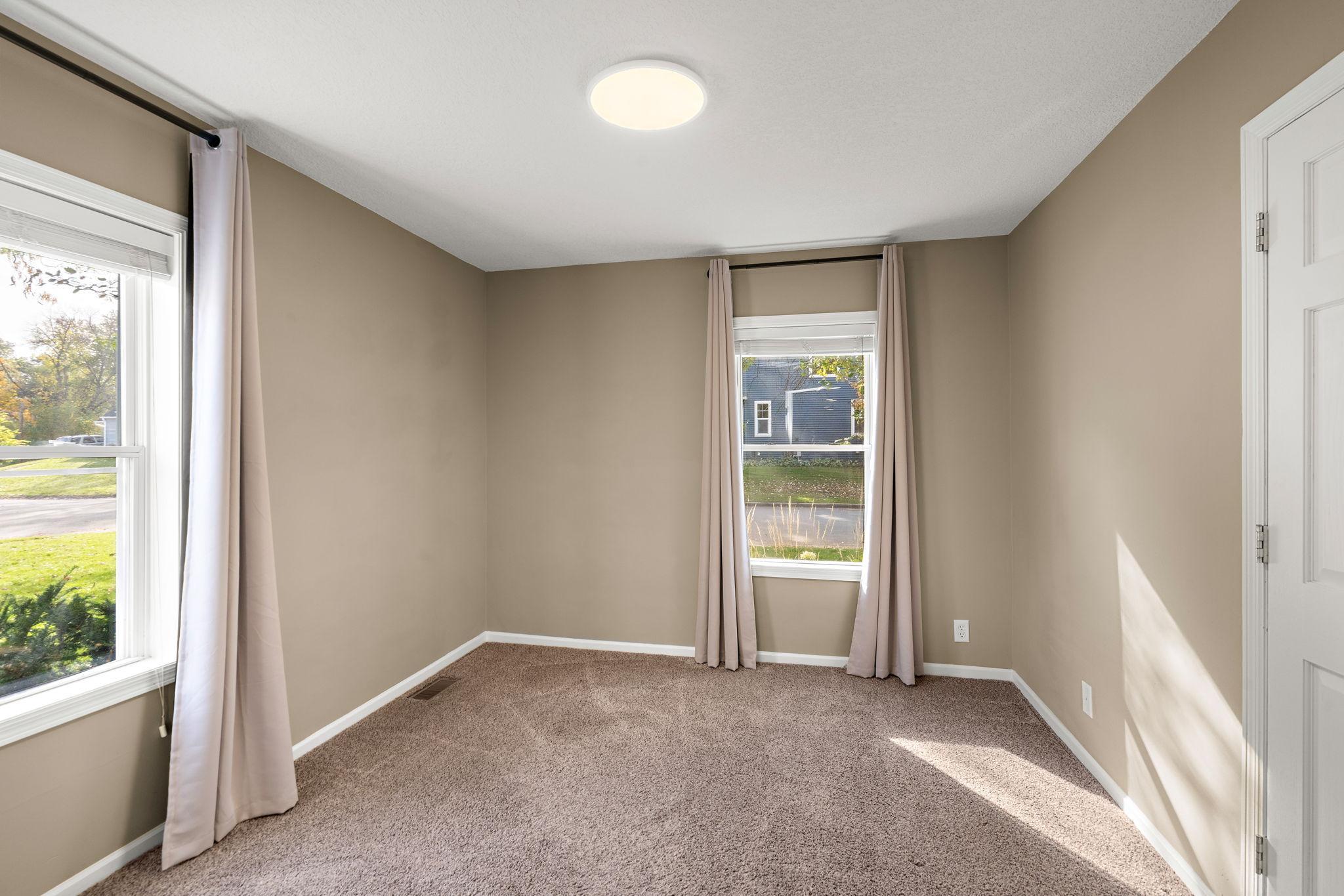 View of Residential at 1474 Hampshire Avenue, Saint Louis Park MN 55426, Saint Louis Park (6 of 21) - Mike Wilen | Minnesota Team Real Estate