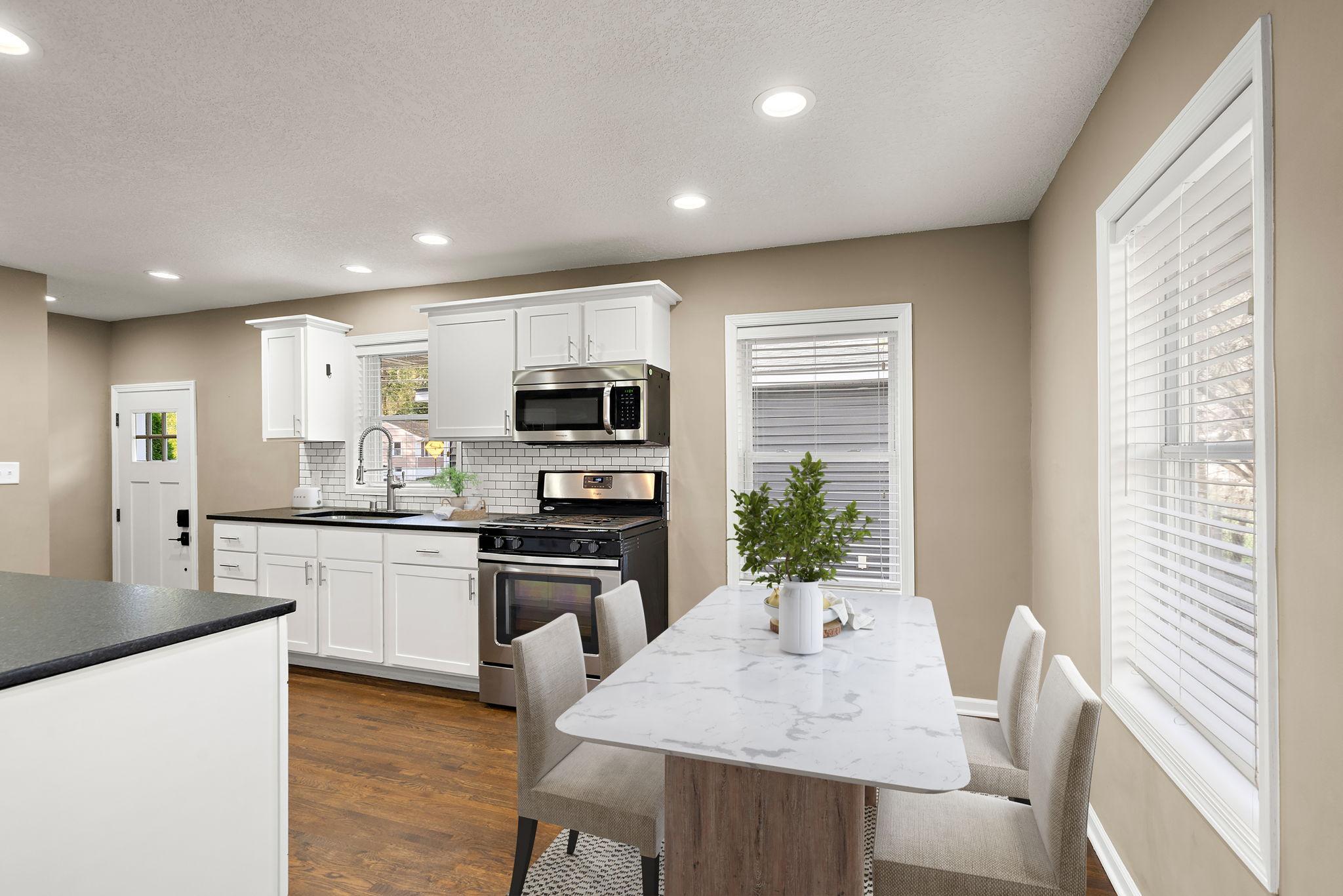 View of Residential at 1474 Hampshire Avenue, Saint Louis Park MN 55426, Saint Louis Park (4 of 21) - Mike Wilen | Minnesota Team Real Estate