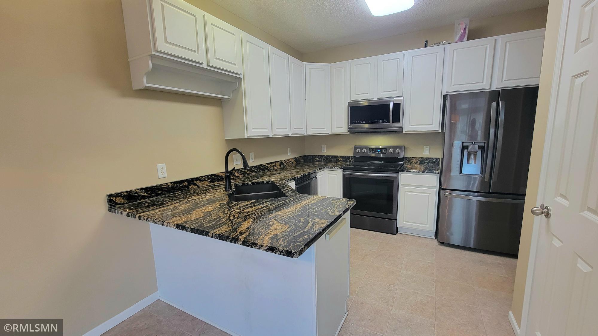 View of Residential at 1355 White Oak Drive, Chaska MN 55318, Chaska (7 of 26) - Mike Wilen | Minnesota Team Real Estate