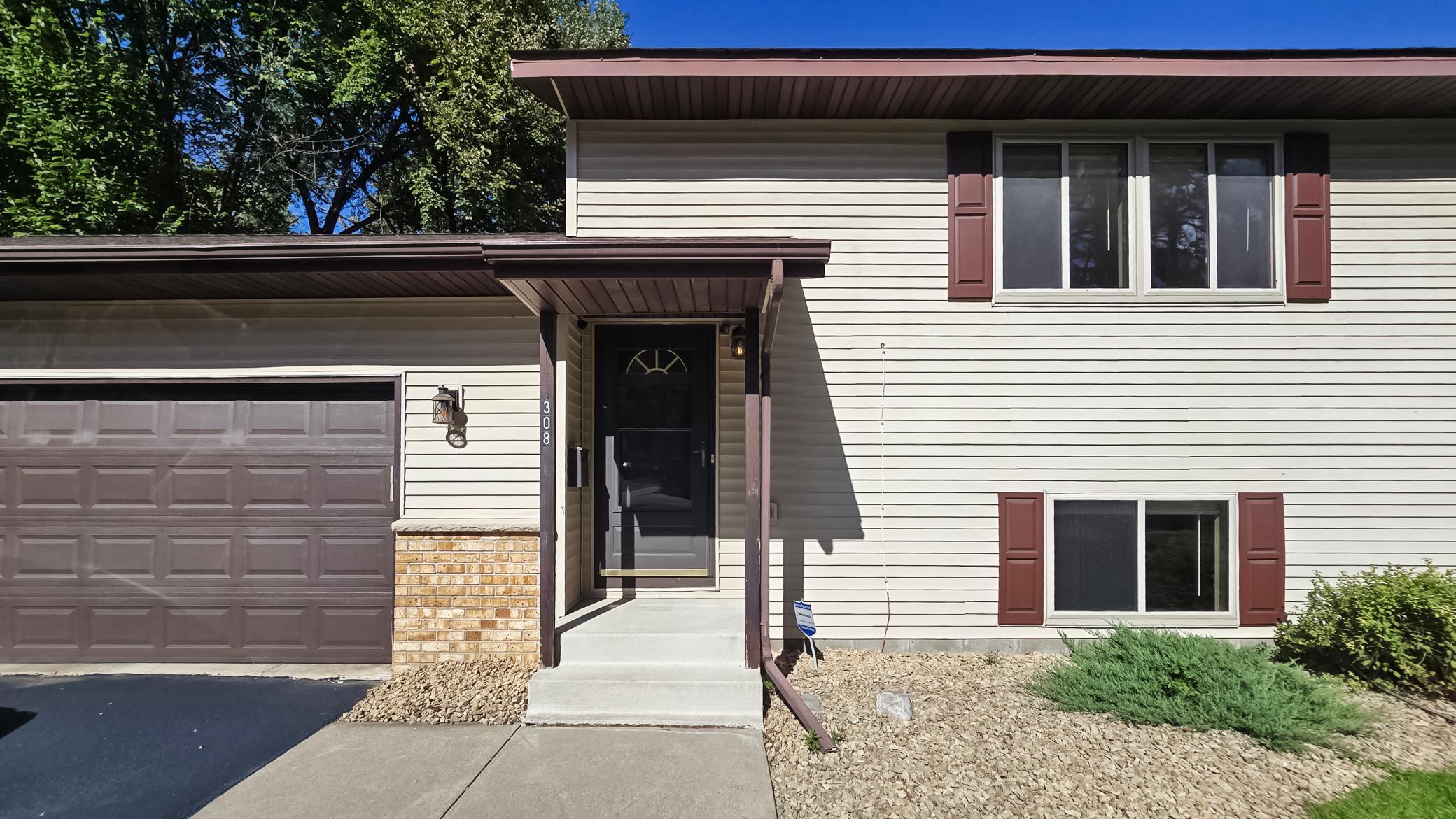 View of Residential at 308 102nd Street, Bloomington MN 55420, Bloomington (6 of 39) - Mike Wilen | Minnesota Team Real Estate