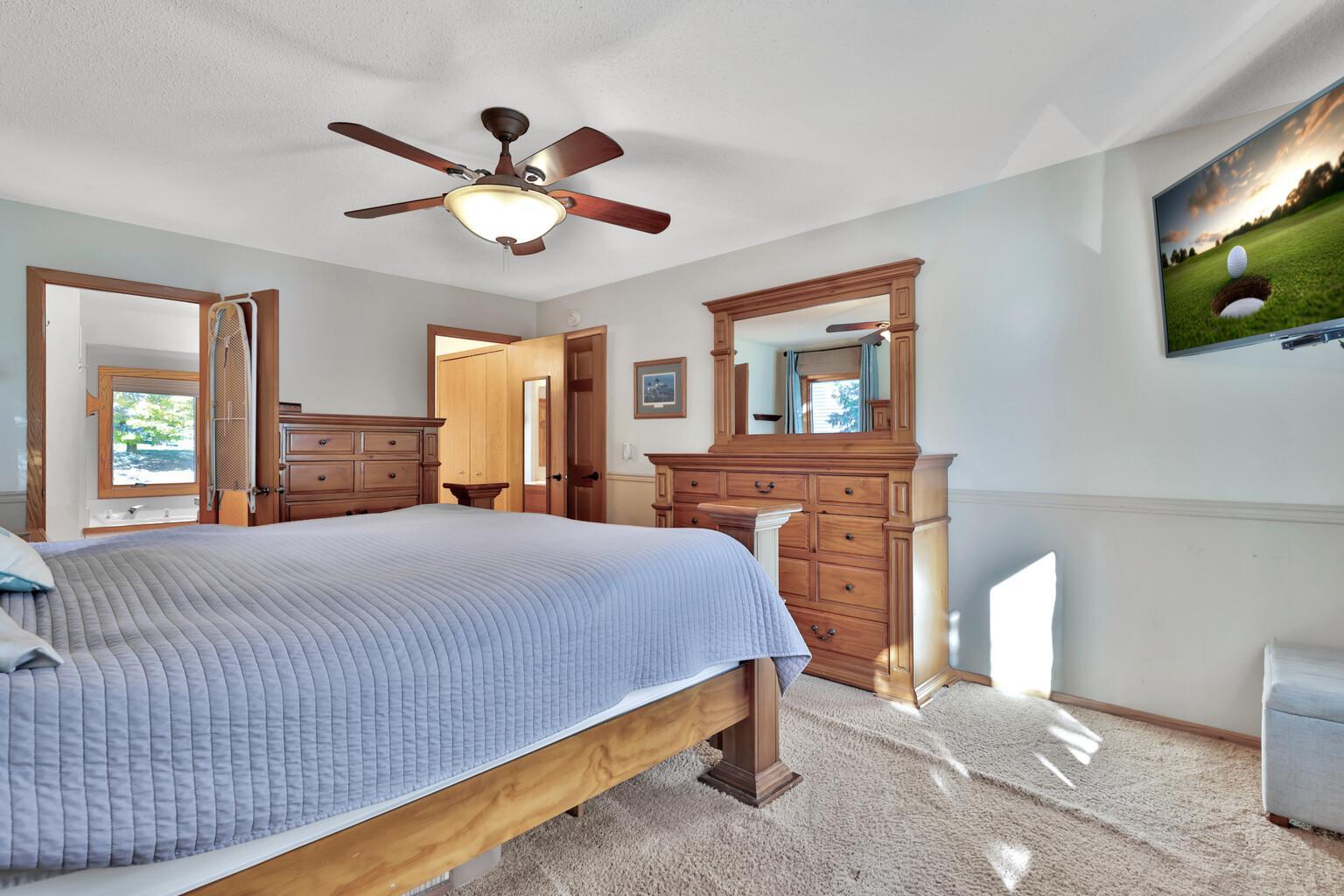 View of Residential at 31137 Peninsula Avenue, Lindstrom MN 55045, Lindstrom (23 of 37) - Mike Wilen | Minnesota Team Real Estate