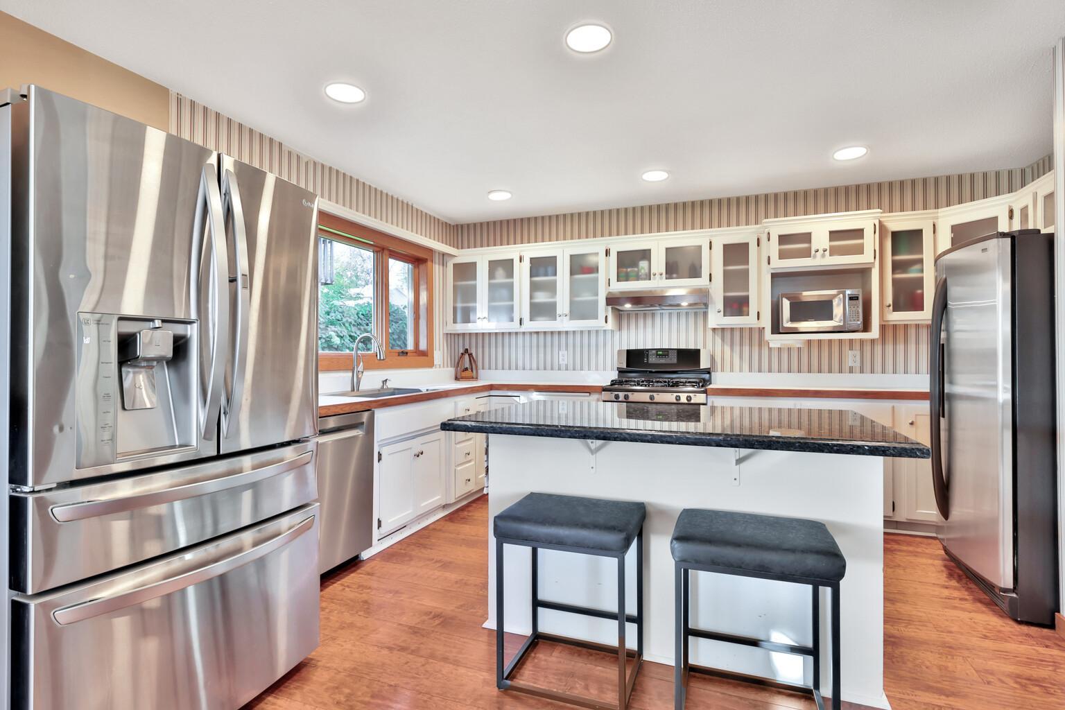 View of Residential at 31137 Peninsula Avenue, Lindstrom MN 55045, Lindstrom (4 of 37) - Mike Wilen | Minnesota Team Real Estate