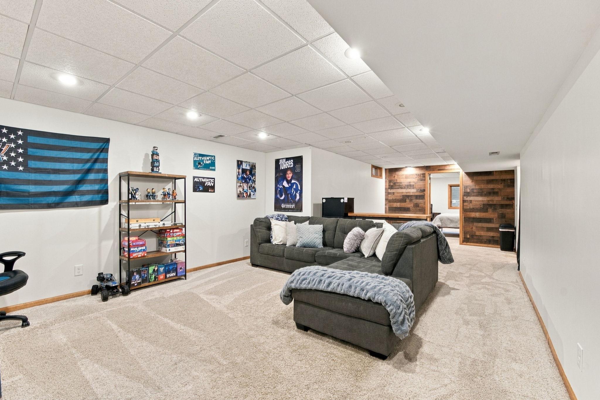 View of Residential at 9078 Sierra Road, Woodbury MN 55125, Woodbury (20 of 29) - Mike Wilen | Minnesota Team Real Estate