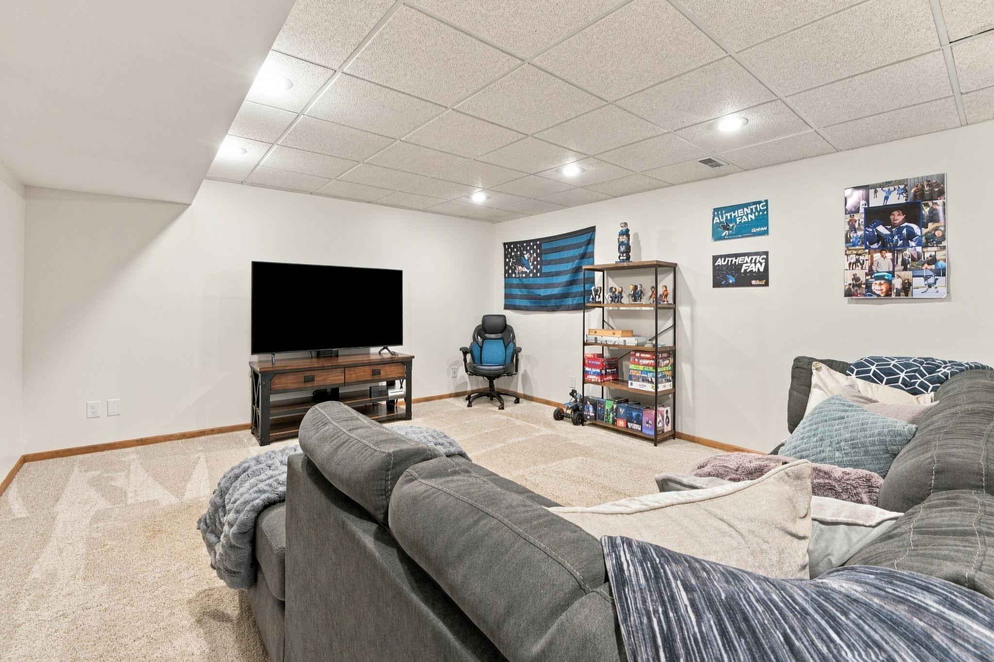 View of Residential at 9078 Sierra Road, Woodbury MN 55125, Woodbury (19 of 29) - Mike Wilen | Minnesota Team Real Estate