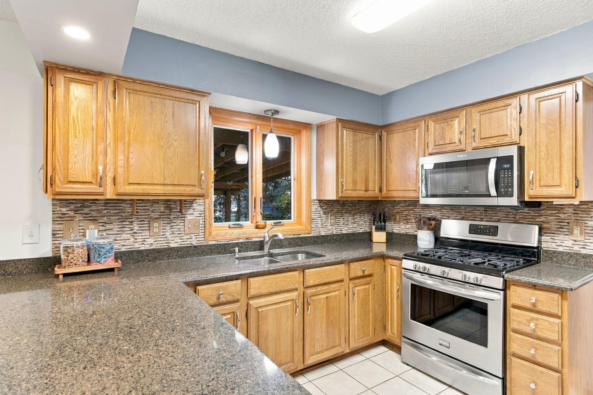 View of Residential at 9078 Sierra Road, Woodbury MN 55125, Woodbury (4 of 29) - Mike Wilen | Minnesota Team Real Estate