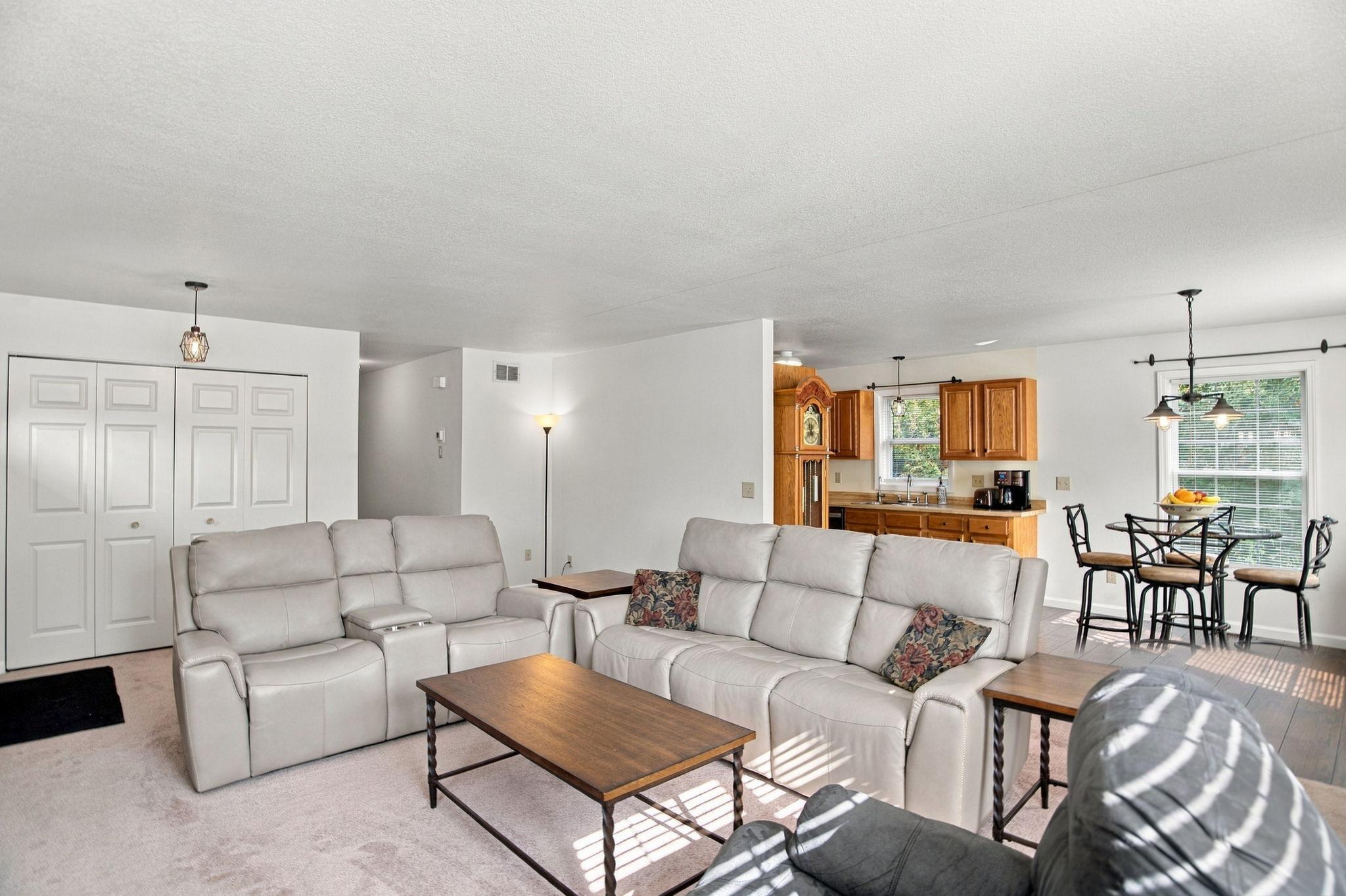 View of Residential at 1623 Highway 96, White Bear Lake MN 55110, White Bear Lake (6 of 30) - Mike Wilen | Minnesota Team Real Estate