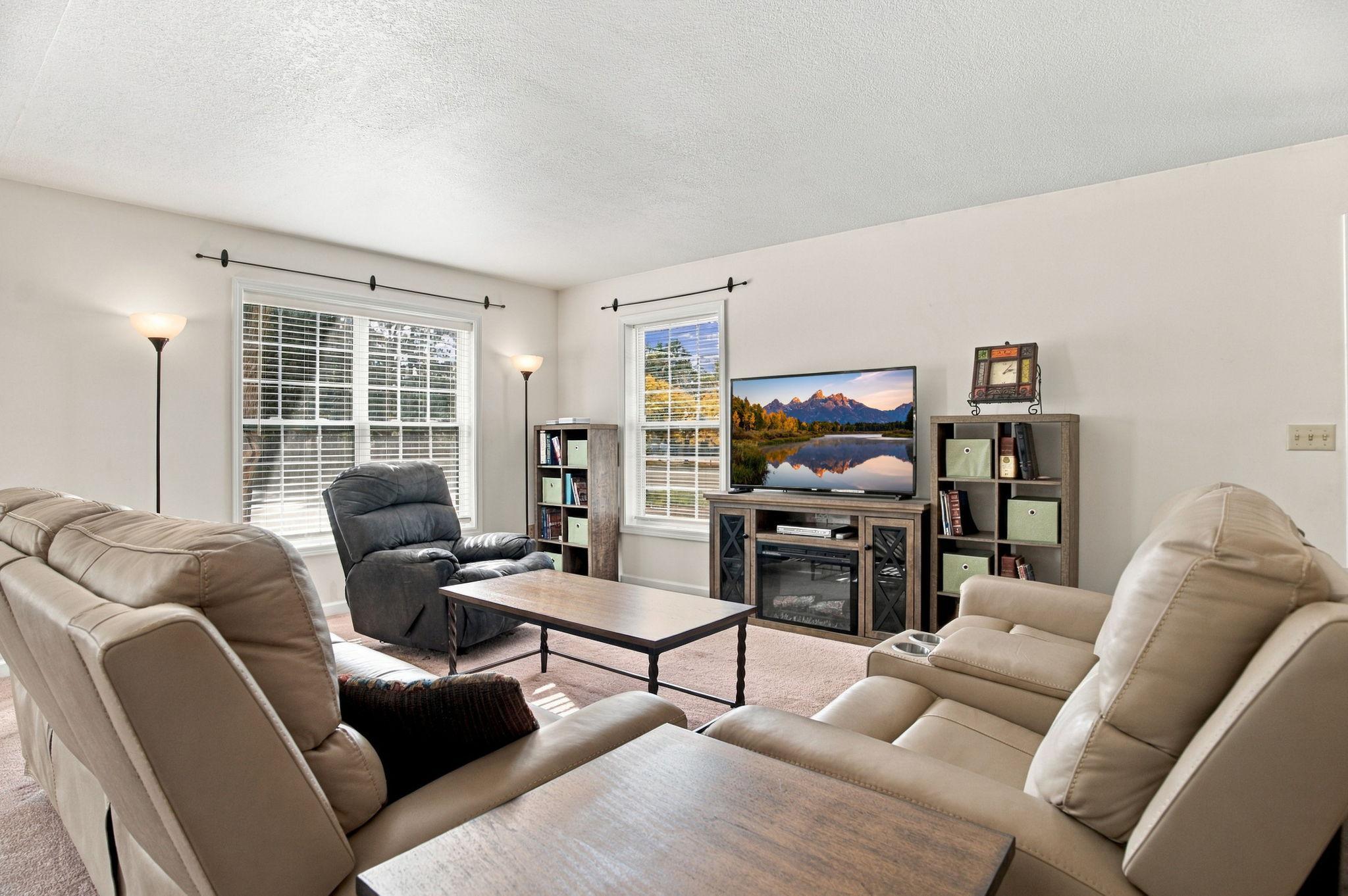 View of Residential at 1623 Highway 96, White Bear Lake MN 55110, White Bear Lake (4 of 30) - Mike Wilen | Minnesota Team Real Estate