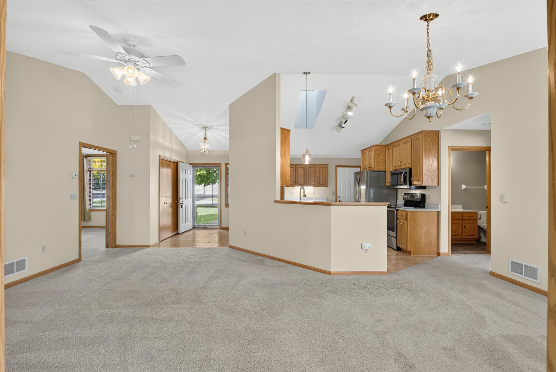 View of Residential at 3813 Impatiens Lane, Brooklyn Park MN 55443, Brooklyn Park (10 of 35) - Mike Wilen | Minnesota Team Real Estate