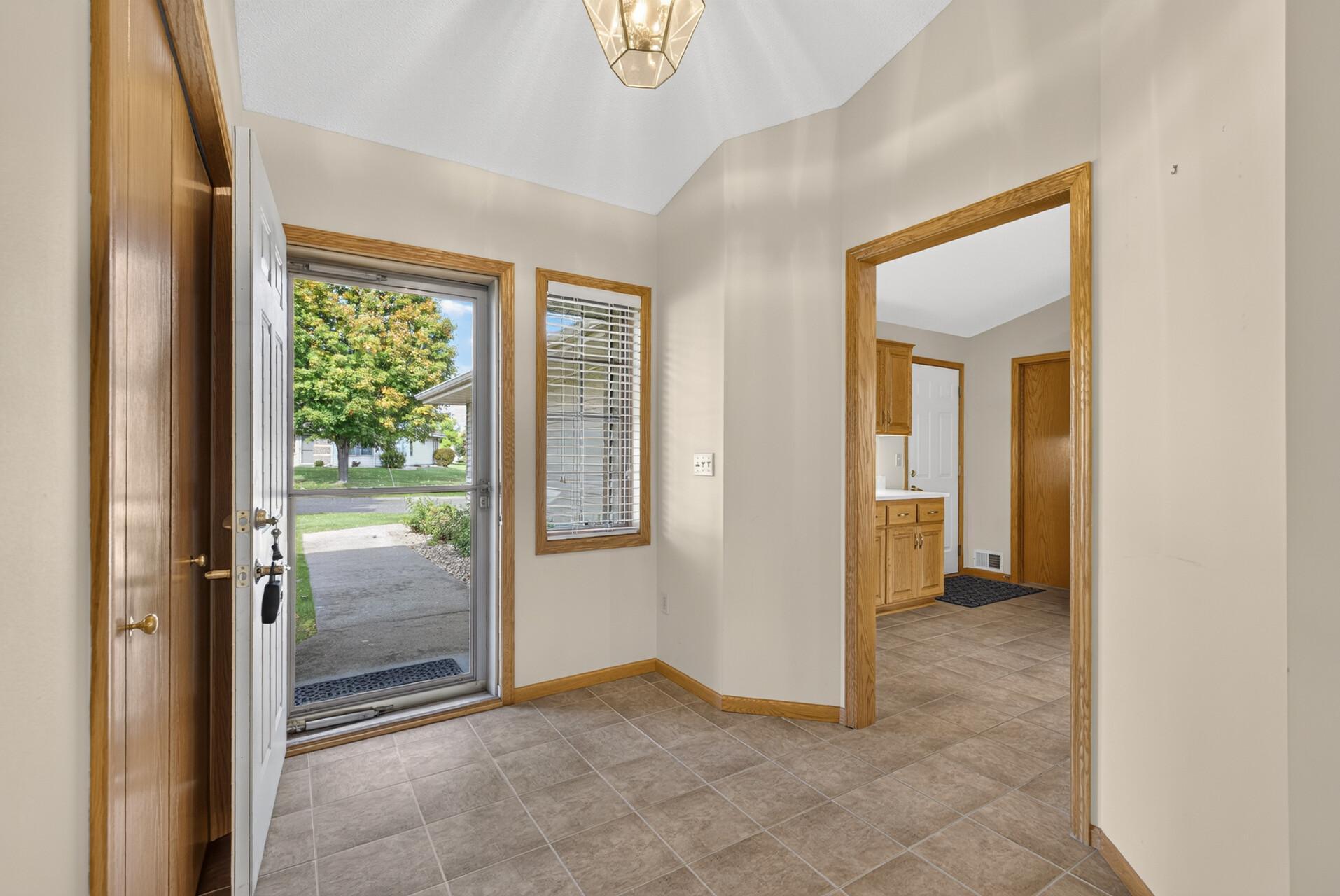View of Residential at 3813 Impatiens Lane, Brooklyn Park MN 55443, Brooklyn Park (4 of 35) - Mike Wilen | Minnesota Team Real Estate