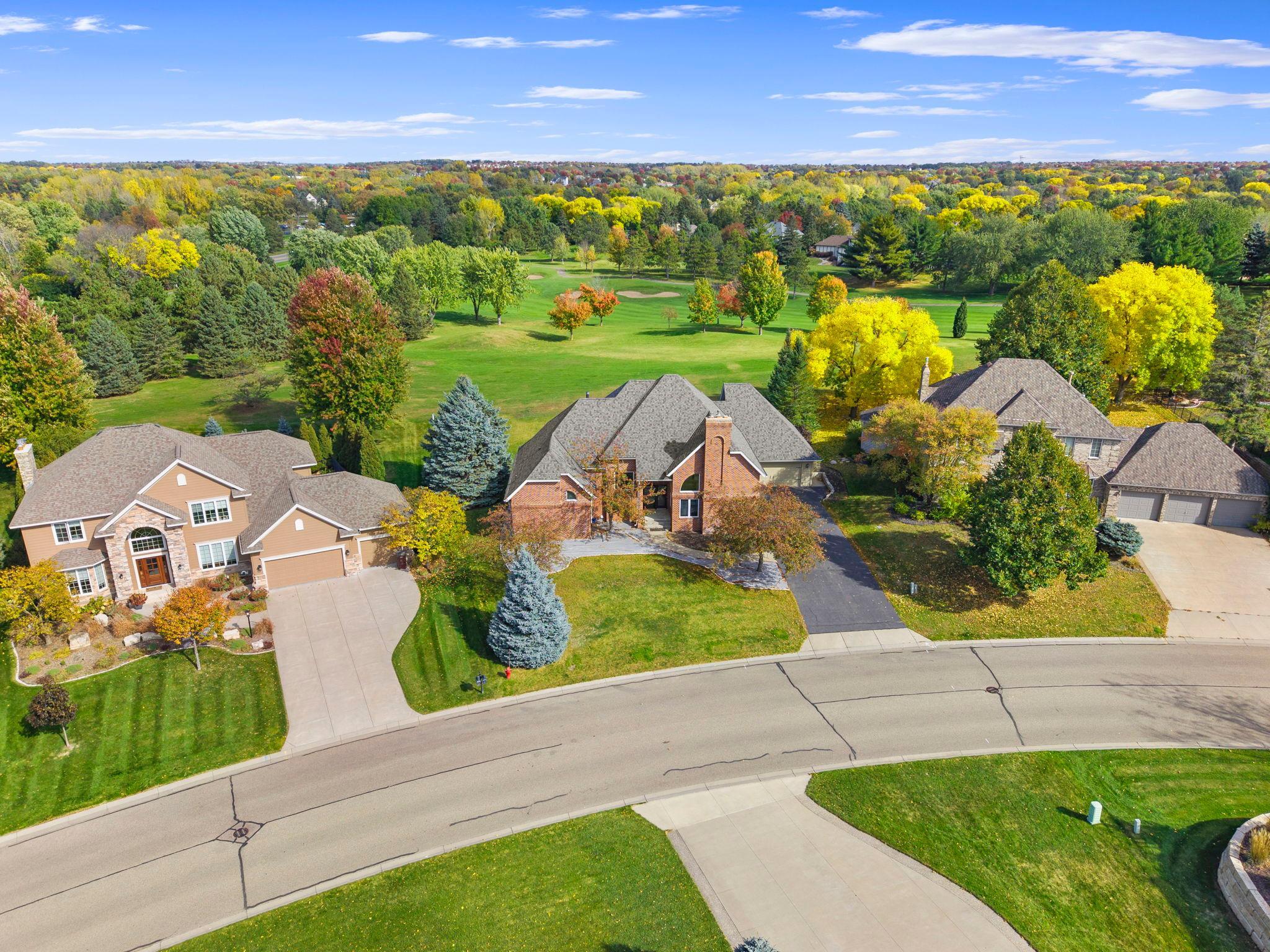View of Single Family at 9490 Wedgewood Drive, Woodbury - Mike Wilen | Minnesota Team Real Estate