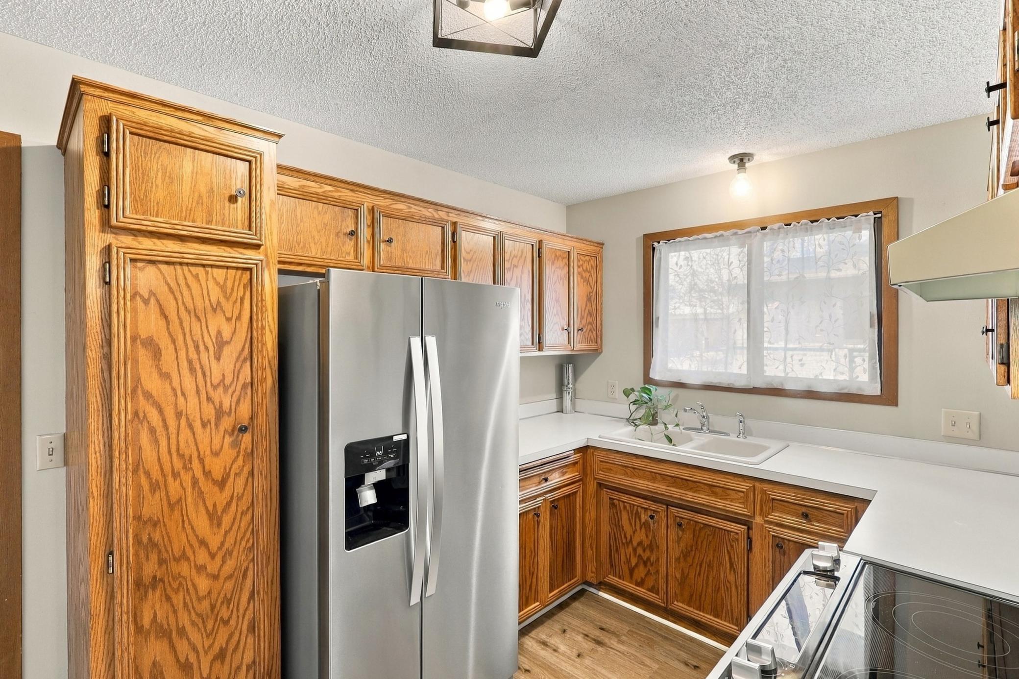 View of Residential at 14366 Glenda Drive, Apple Valley MN 55124, Apple Valley (8 of 35) - Mike Wilen | Minnesota Team Real Estate