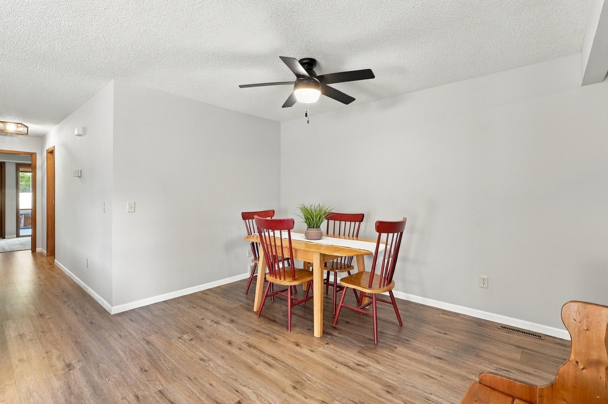 View of Residential at 14366 Glenda Drive, Apple Valley MN 55124, Apple Valley (6 of 35) - Mike Wilen | Minnesota Team Real Estate