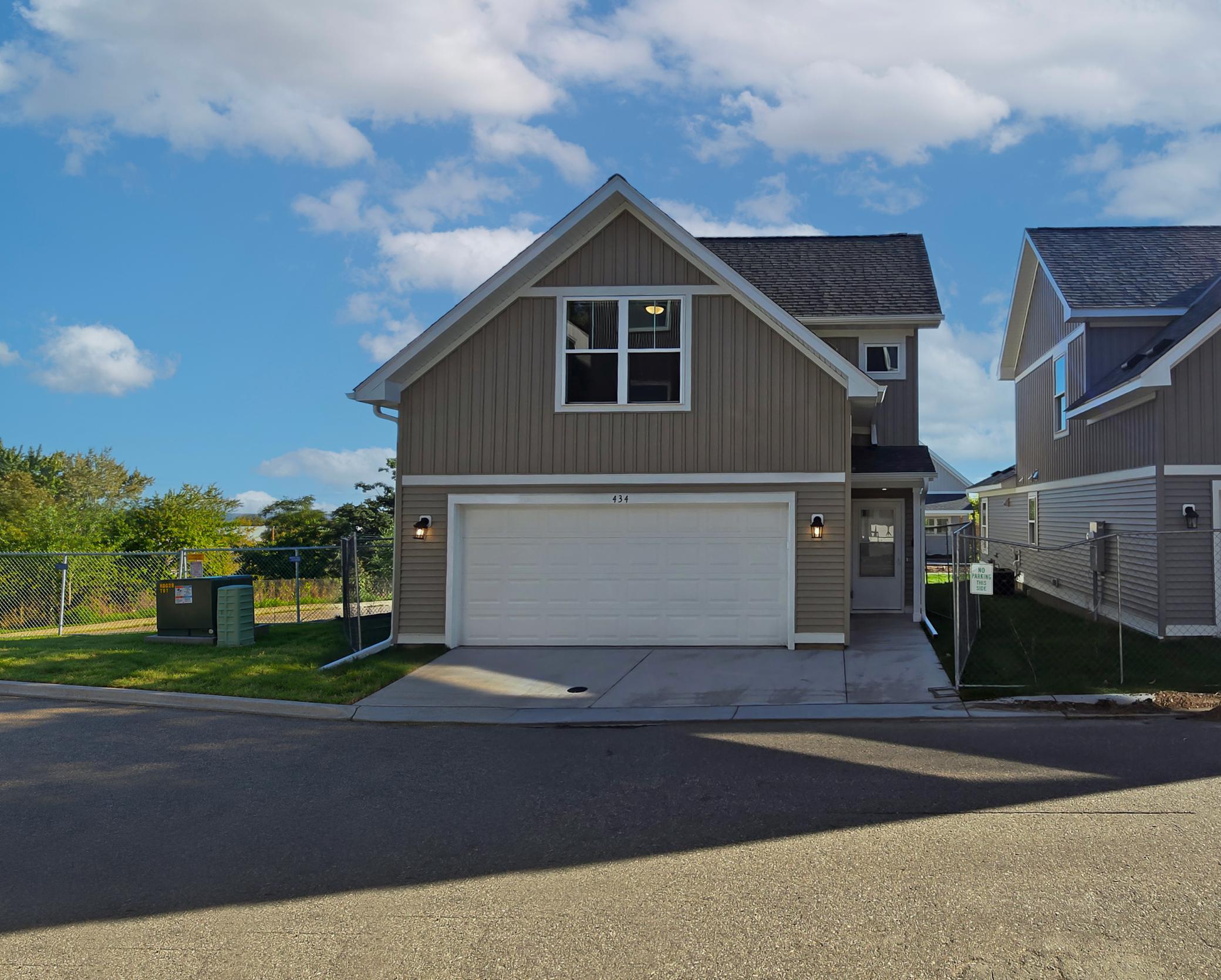 View of Residential at 426 Rivoli Drive, Saint Paul MN 55130, Saint Paul (6 of 40) - Mike Wilen | Minnesota Team Real Estate