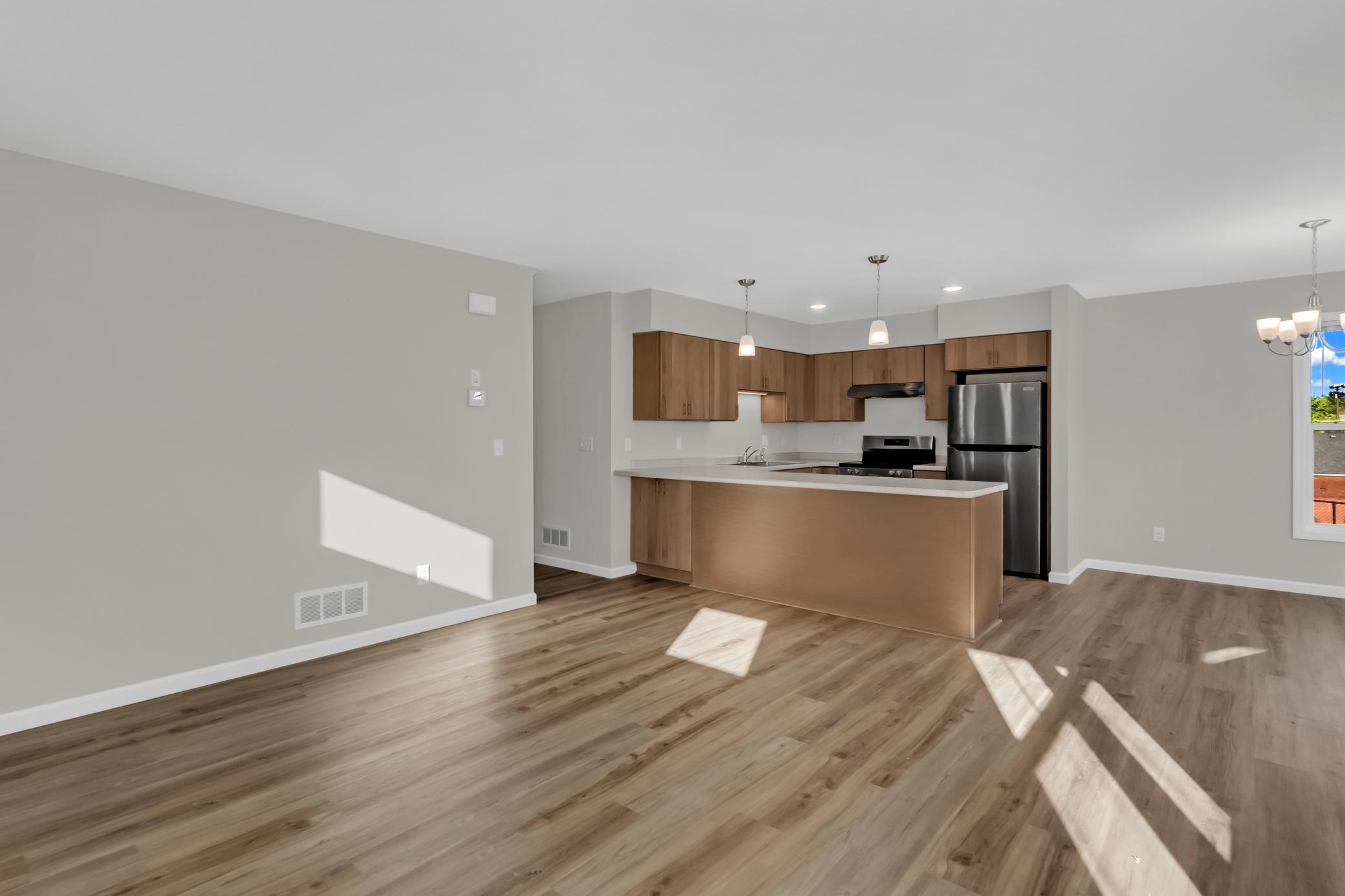View of Residential at 426 Rivoli Drive, Saint Paul MN 55130, Saint Paul (17 of 40) - Mike Wilen | Minnesota Team Real Estate