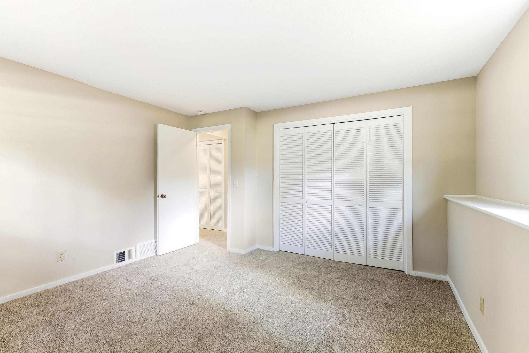 View of Residential at 13205 Manor Boulevard, Burnsville MN 55337, Burnsville (21 of 33) - Mike Wilen | Minnesota Team Real Estate