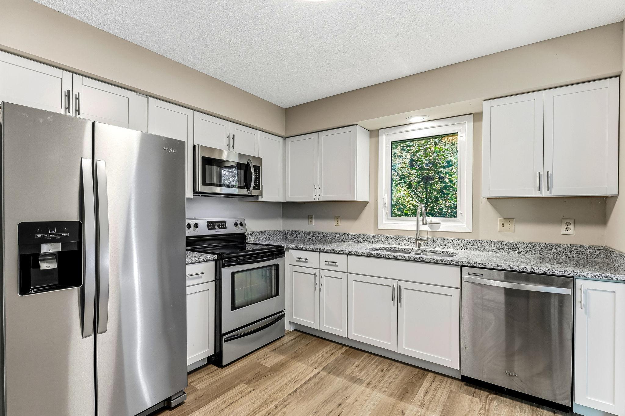 View of Residential at 13205 Manor Boulevard, Burnsville MN 55337, Burnsville (9 of 33) - Mike Wilen | Minnesota Team Real Estate
