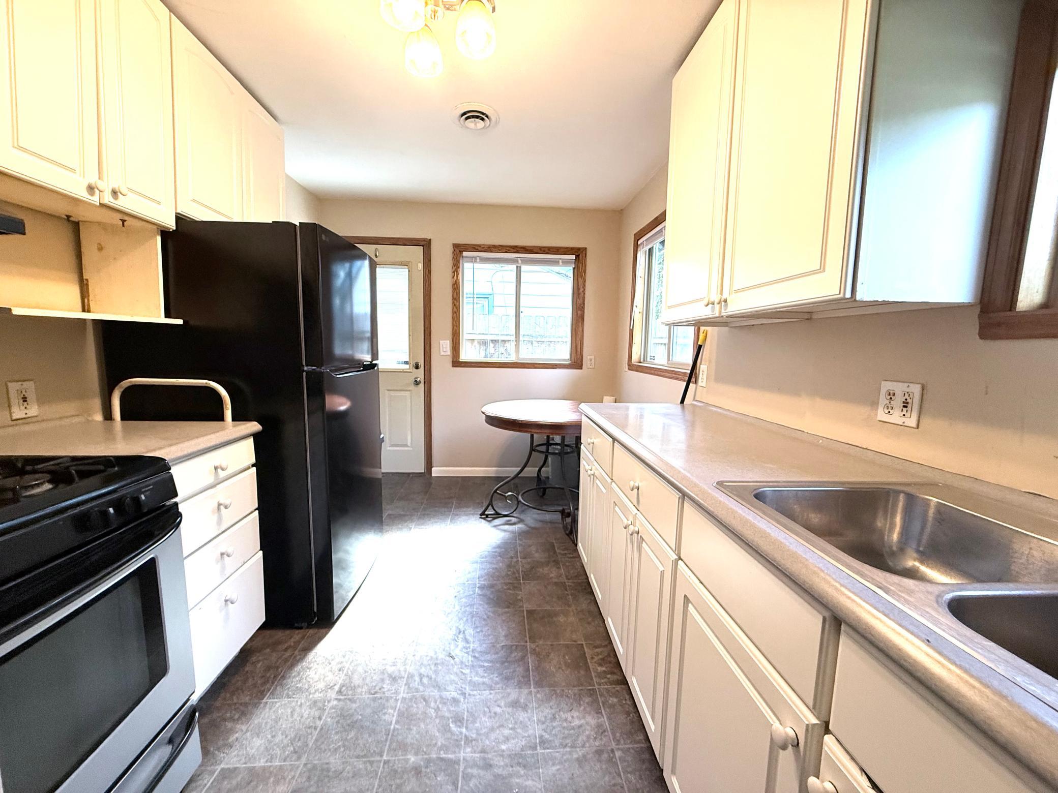View of Residential at 5049 Fremont Avenue, Minneapolis MN 55430, Minneapolis (7 of 14) - Mike Wilen | Minnesota Team Real Estate