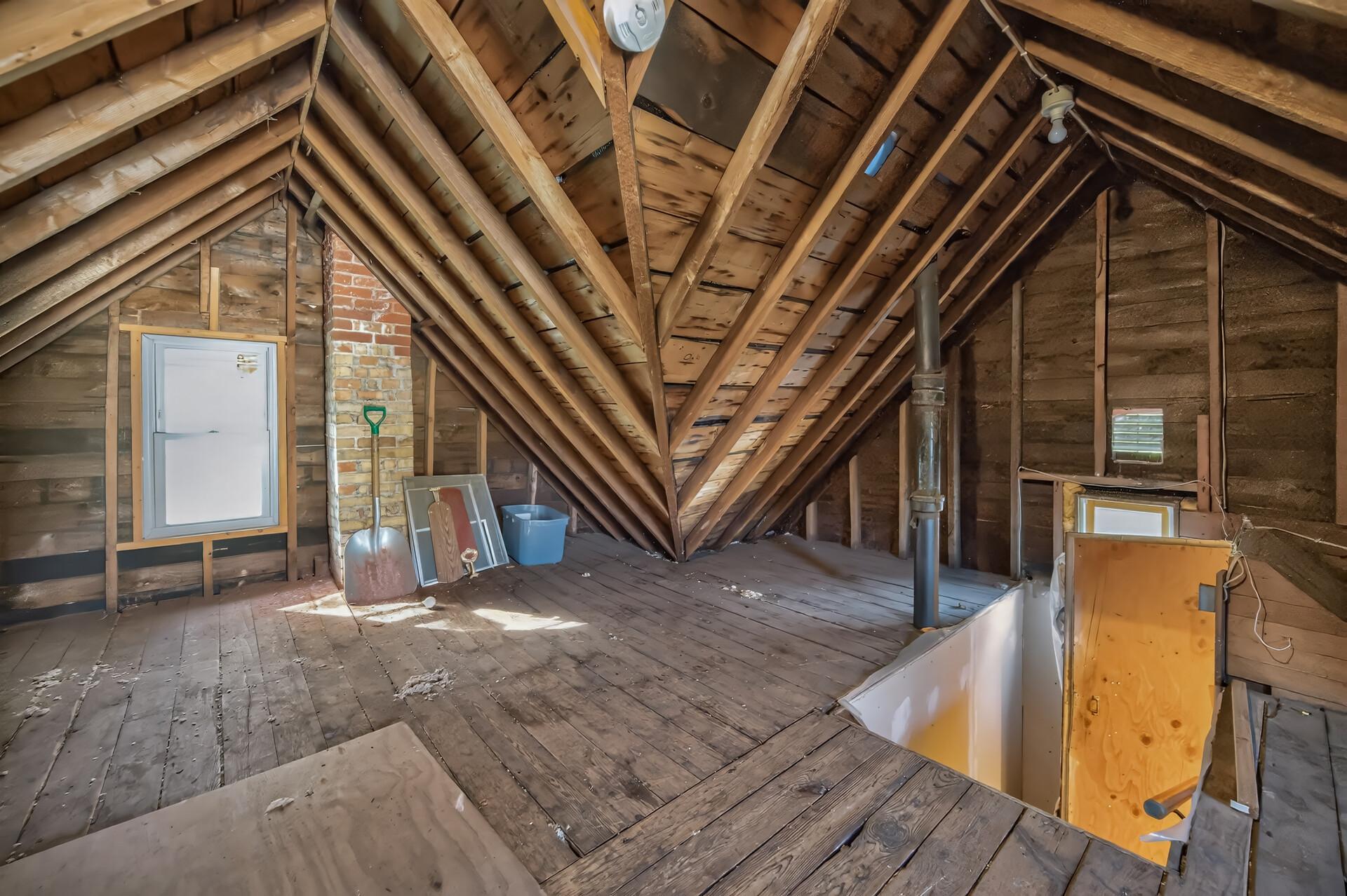 View of Residential at 115 35th Street, Minneapolis MN 55408, Minneapolis (26 of 30) - Mike Wilen | Minnesota Team Real Estate