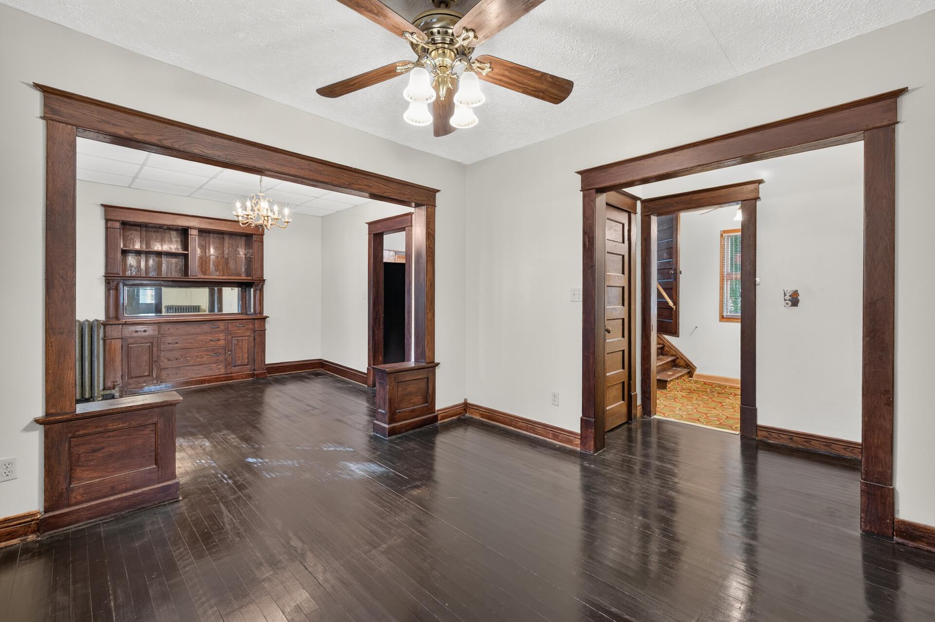 View of Residential at 115 35th Street, Minneapolis MN 55408, Minneapolis (5 of 30) - Mike Wilen | Minnesota Team Real Estate