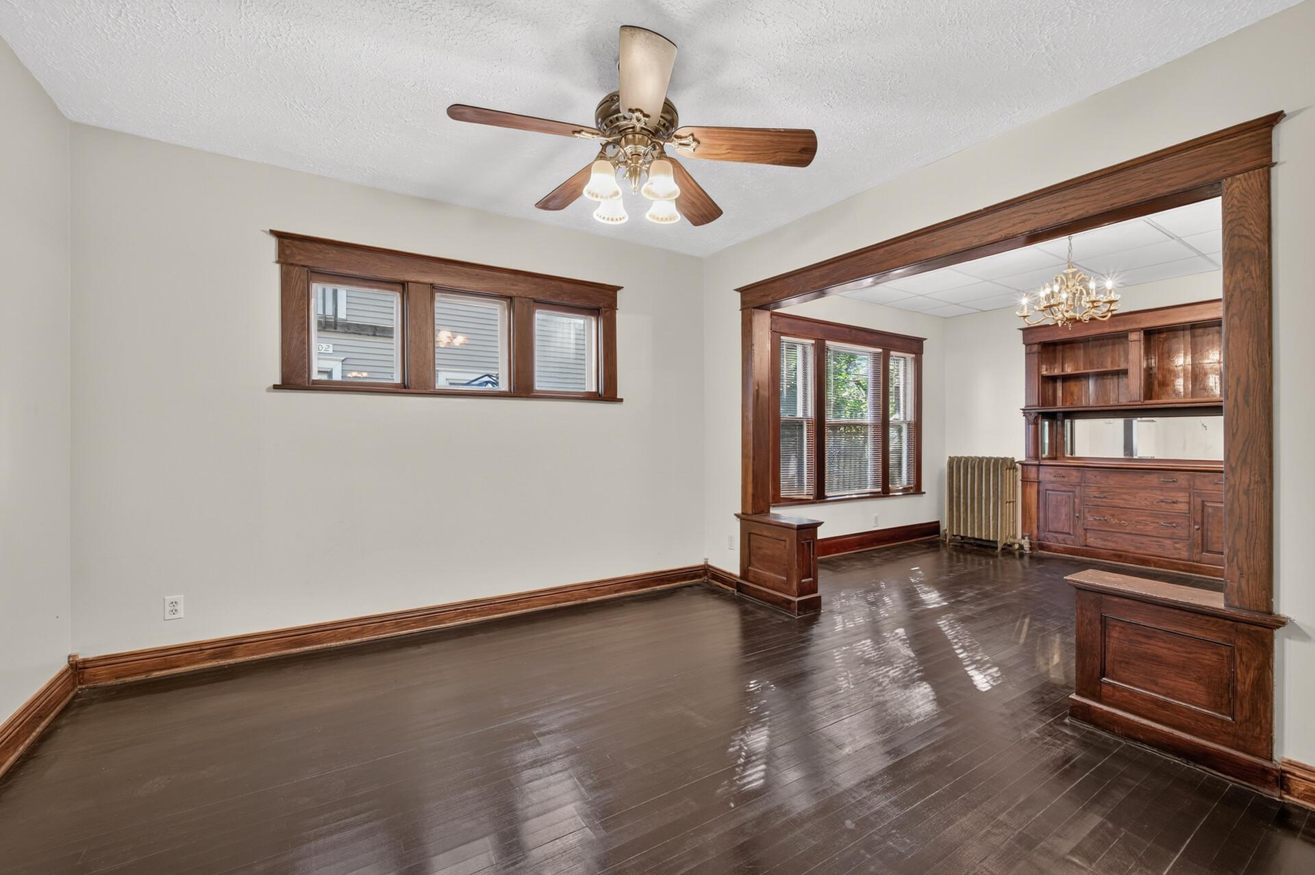 View of Residential at 115 35th Street, Minneapolis MN 55408, Minneapolis (4 of 30) - Mike Wilen | Minnesota Team Real Estate
