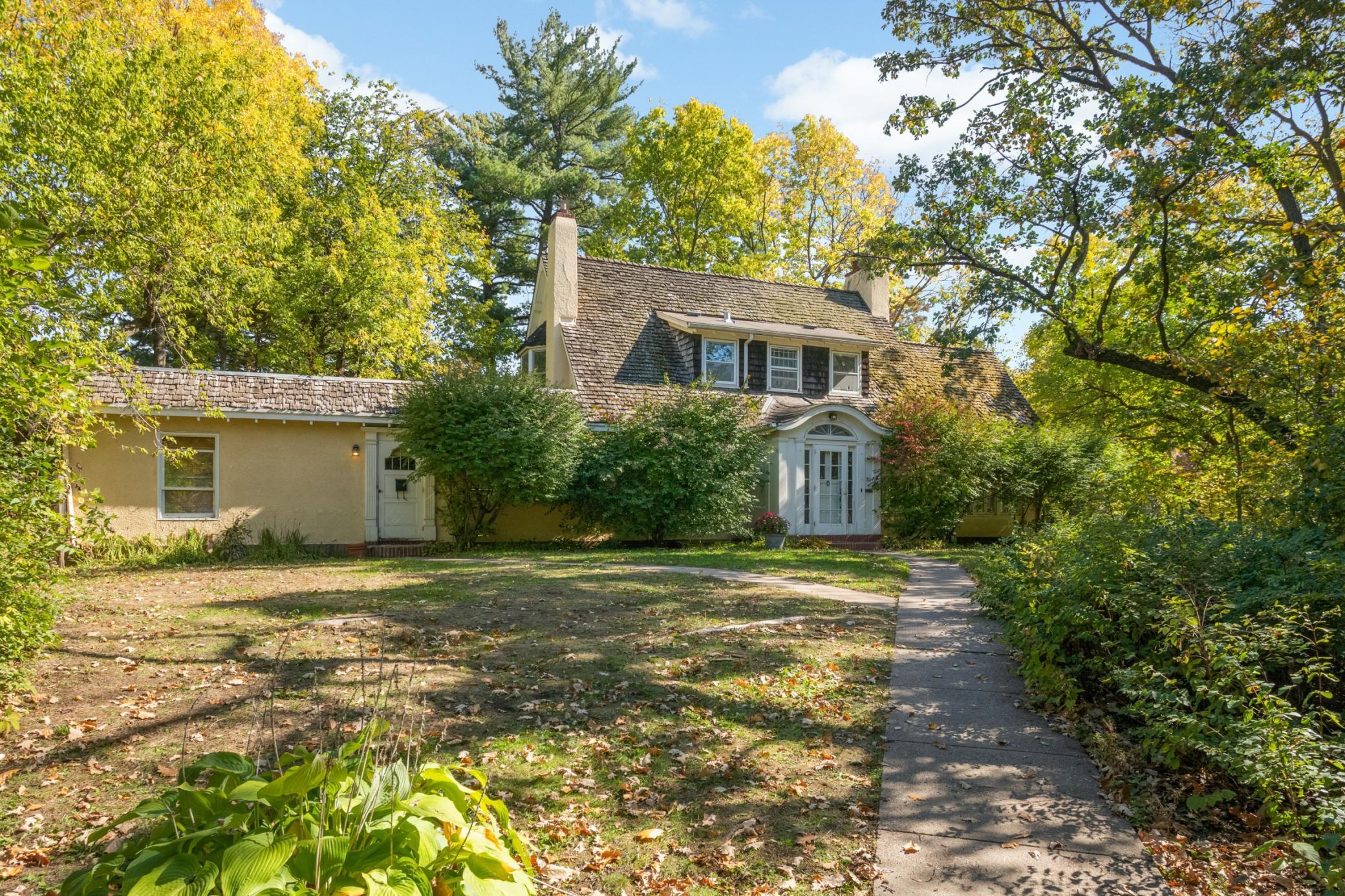 View of Residential Income at 10 Benhill Road, Saint Paul MN 55105, Saint Paul (28 of 46) - Mike Wilen | Minnesota Team Real Estate