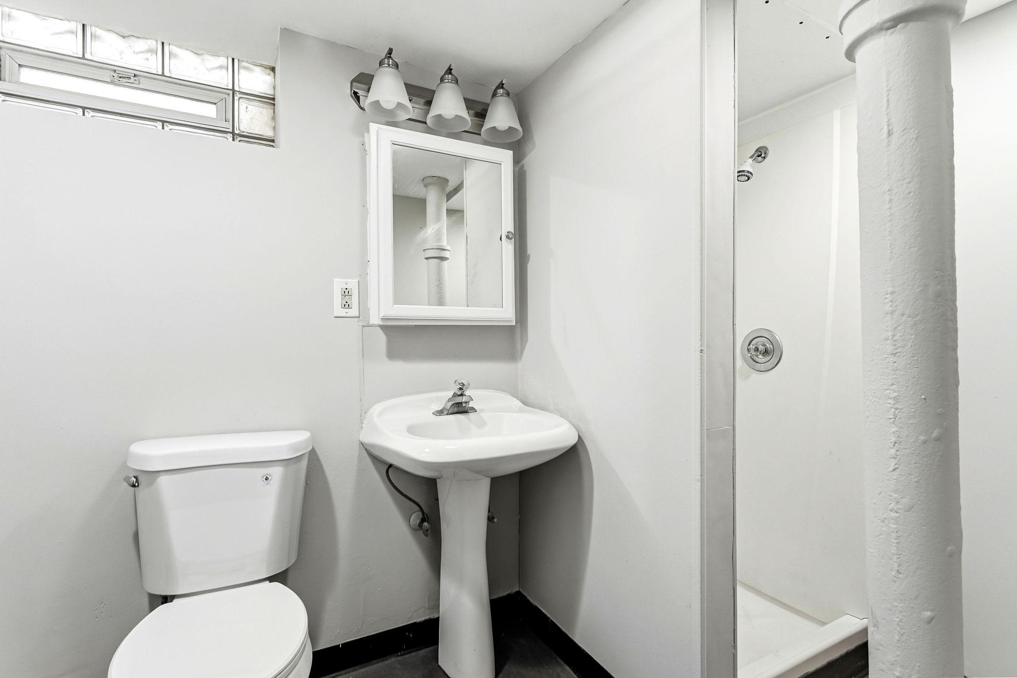 View of Residential at 3422 Emerson Avenue, Minneapolis MN 55412, Minneapolis (21 of 33) - Mike Wilen | Minnesota Team Real Estate
