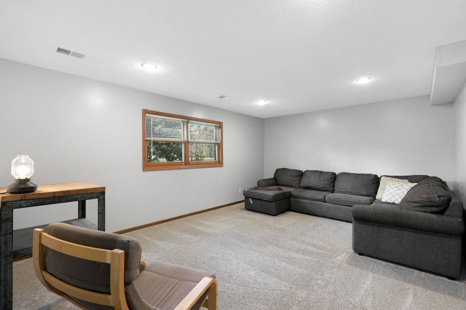 View of Residential at 17611 Orchid Street, Andover MN 55304, Andover (21 of 32) - Mike Wilen | Minnesota Team Real Estate