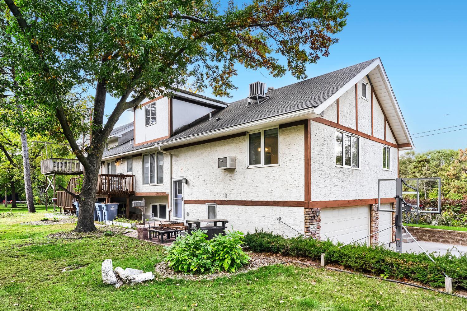 View of Duplex Up and Down at 4565 Toledo Avenue, Robbinsdale - Mike Wilen | Minnesota Team Real Estate