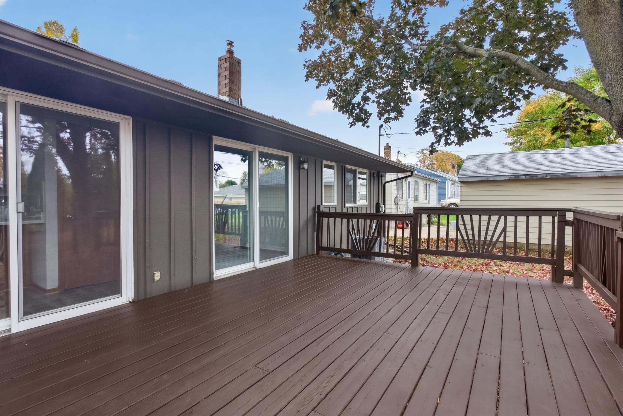 View of Residential at 2042 Clear Avenue, Saint Paul MN 55119, Saint Paul (23 of 32) - Mike Wilen | Minnesota Team Real Estate