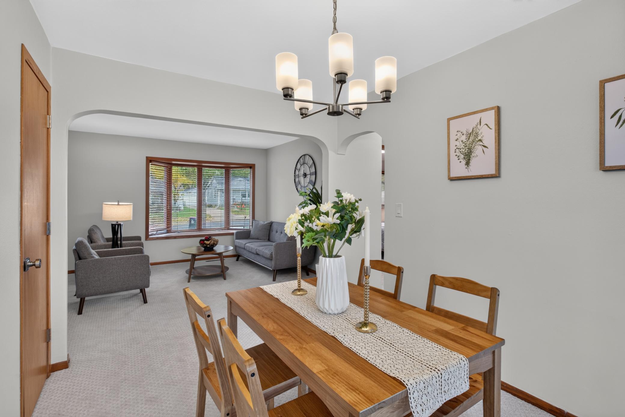 View of Residential at 2042 Clear Avenue, Saint Paul MN 55119, Saint Paul (9 of 32) - Mike Wilen | Minnesota Team Real Estate