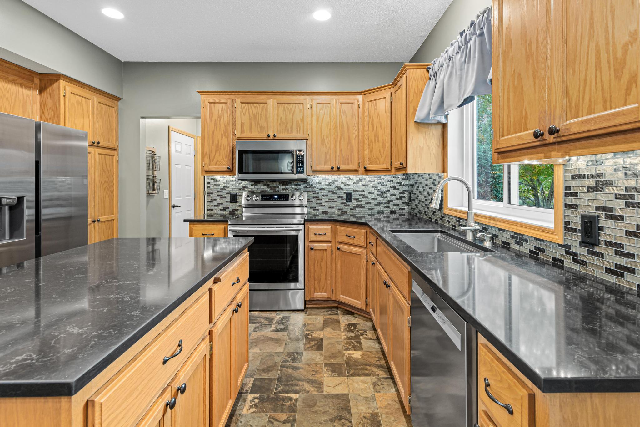View of Residential at 19700 Everest Path, Farmington MN 55024, Farmington (17 of 52) - Mike Wilen | Minnesota Team Real Estate