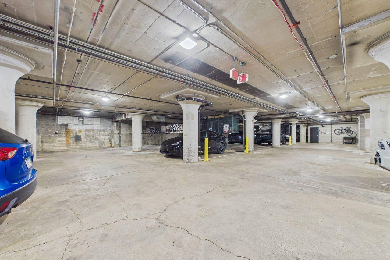 View of Residential at 618 Washington Avenue #302, Minneapolis MN 55401, Minneapolis (20 of 25) - Mike Wilen | Minnesota Team Real Estate