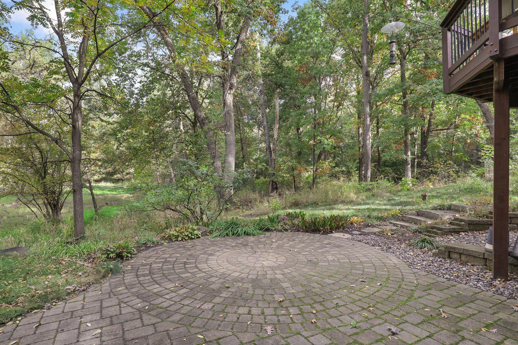 View of Residential at 8 Woodhill Lane, North Oaks MN 55127, North Oaks (30 of 32) - Mike Wilen | Minnesota Team Real Estate