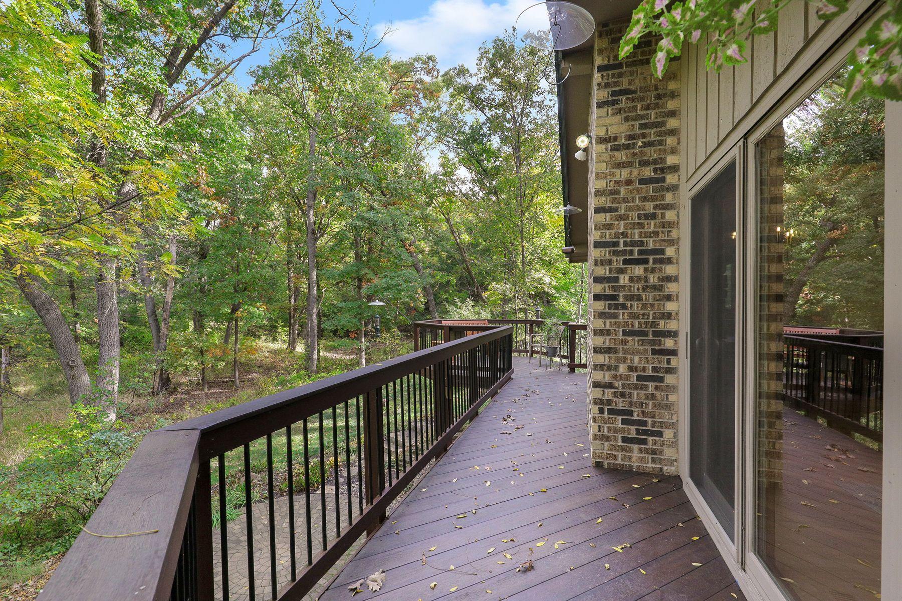 View of Residential at 8 Woodhill Lane, North Oaks MN 55127, North Oaks (28 of 32) - Mike Wilen | Minnesota Team Real Estate