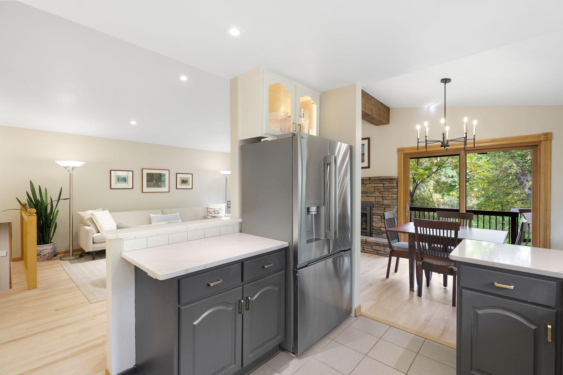 View of Residential at 8 Woodhill Lane, North Oaks MN 55127, North Oaks (11 of 32) - Mike Wilen | Minnesota Team Real Estate